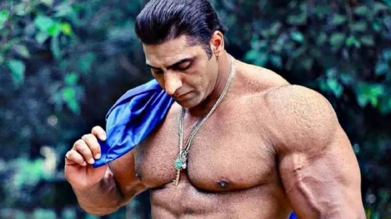 ‘টাইগার ৩’–তে সালমানের সহ–অভিনেতা বারিন্দর মারা গেছেন...